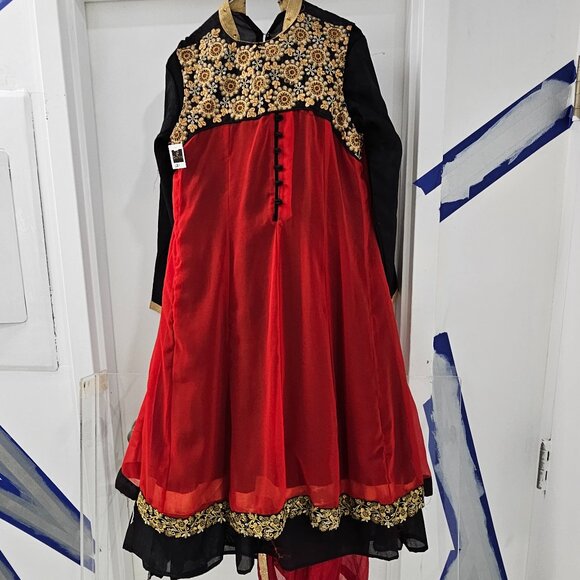 Georgette Embroidered Suit - Picture 1 of 1